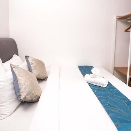 Neu Suites @ 3Rdnvenue By Perfect Host Kuala Lumpur Esterno foto